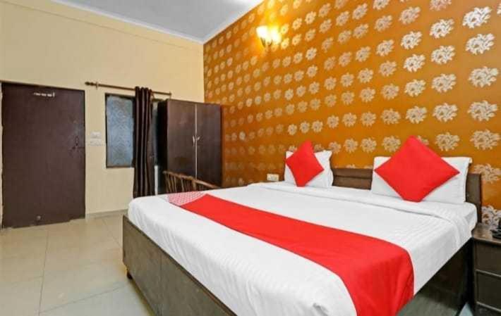 Super Hotel O Global New Delhi Eksteriør billede