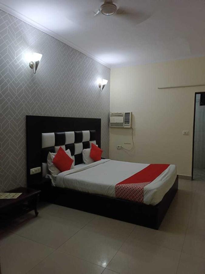 Super Hotel O Global New Delhi Eksteriør billede