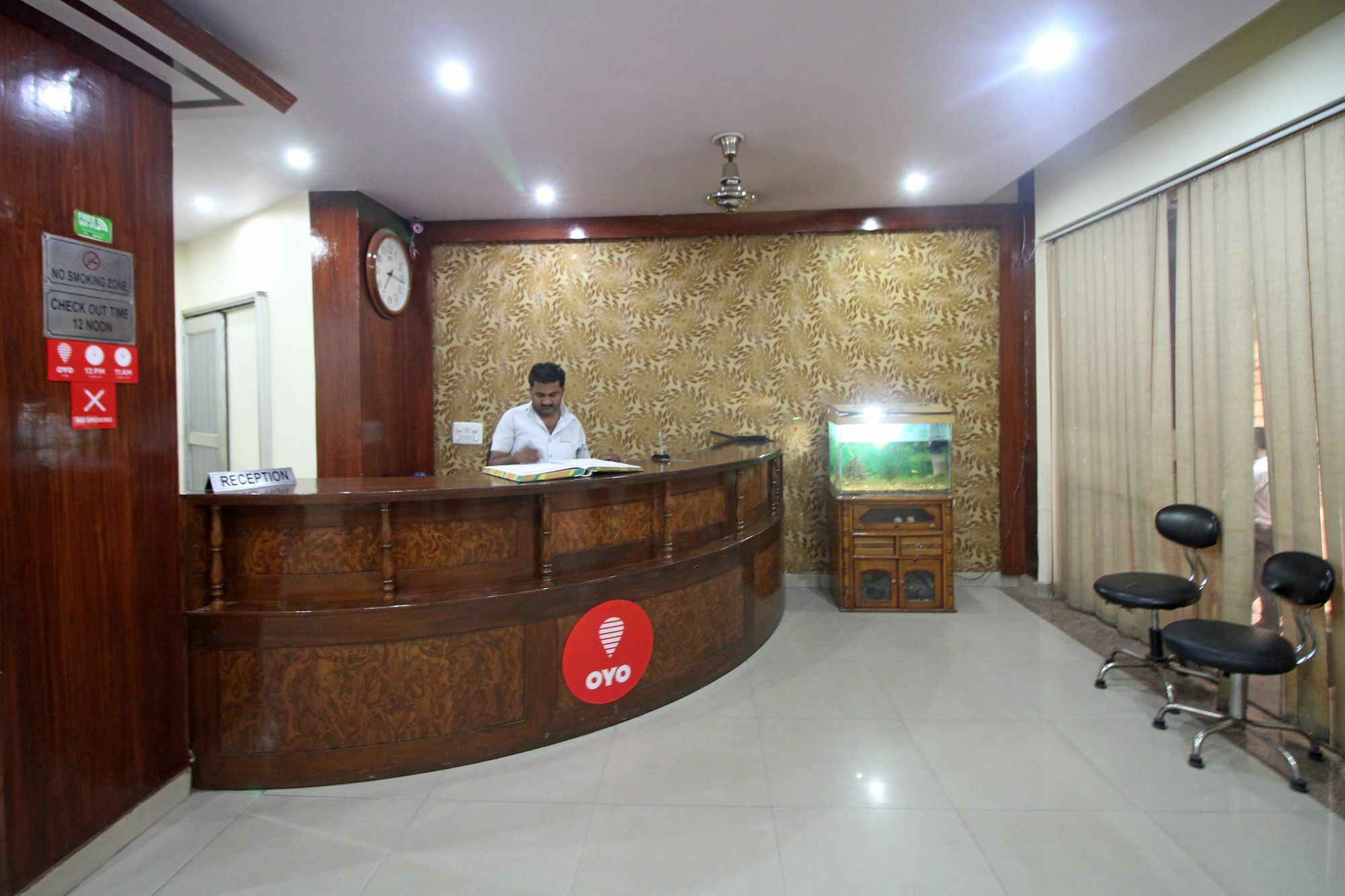 Super Hotel O Global New Delhi Eksteriør billede