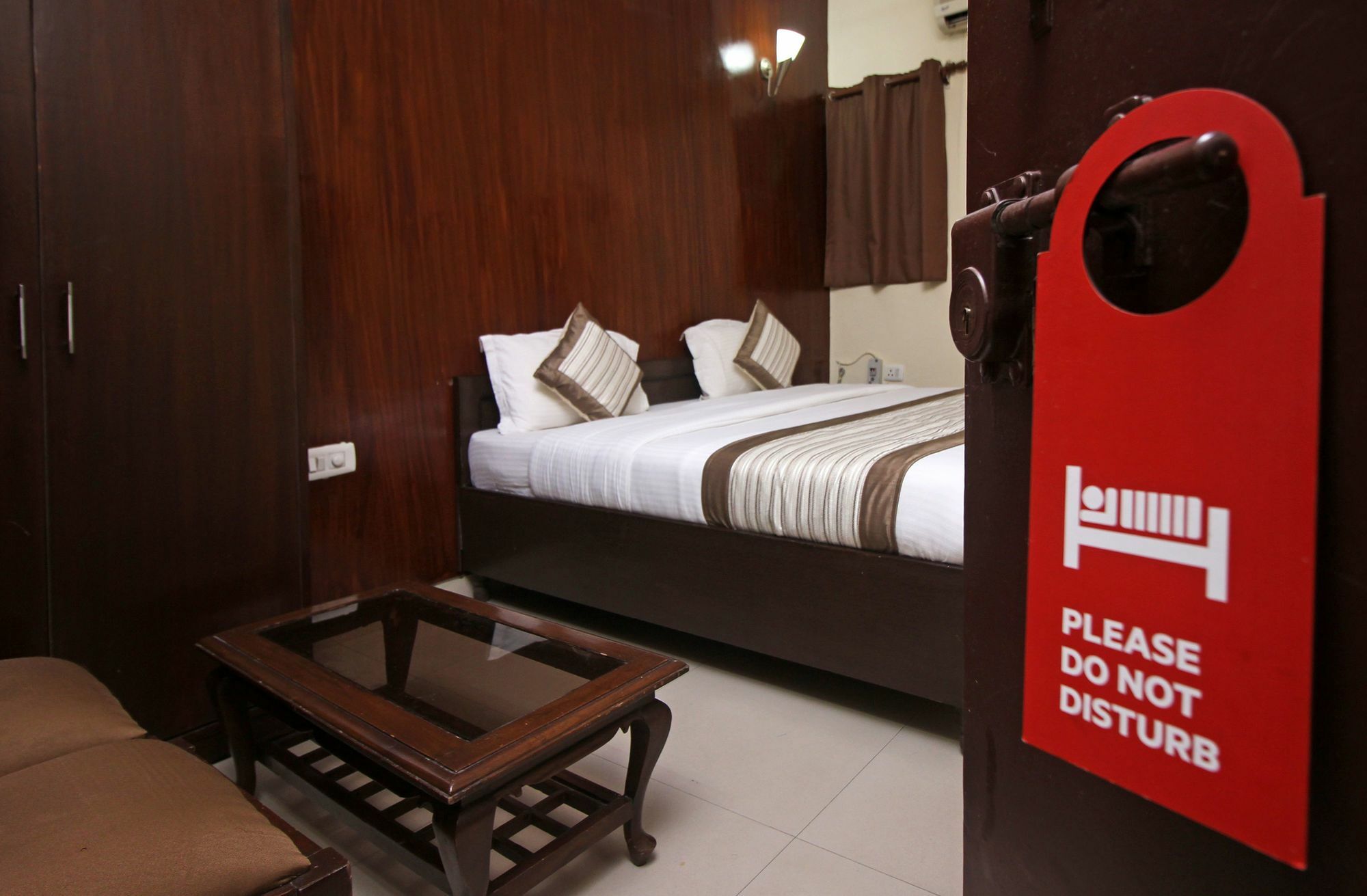Super Hotel O Global New Delhi Eksteriør billede